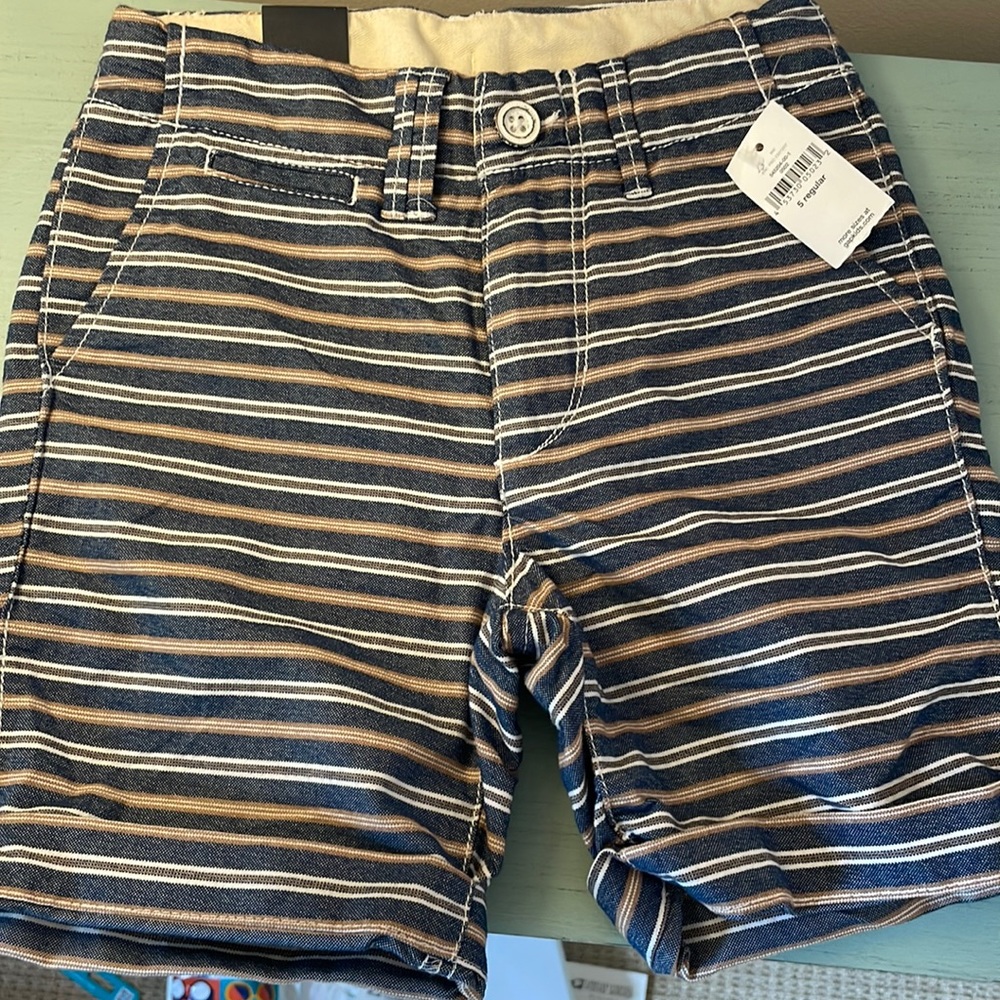 GAP KIDS Little Boys’ Size 5 Striped Shorts - Back to School